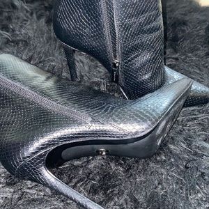 Michael kors boots